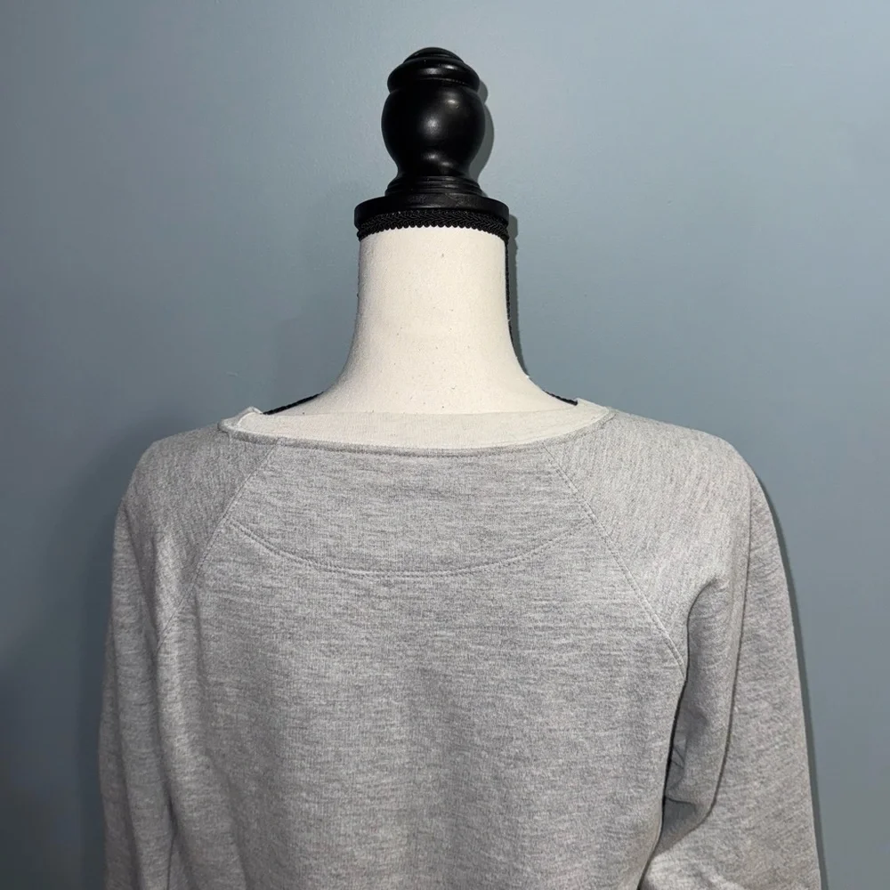 ~Champion Heather Gray crewneck